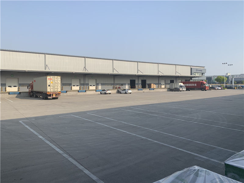 嘉定区快递大型仓库租赁满足您的物流需求，提升运输效率！