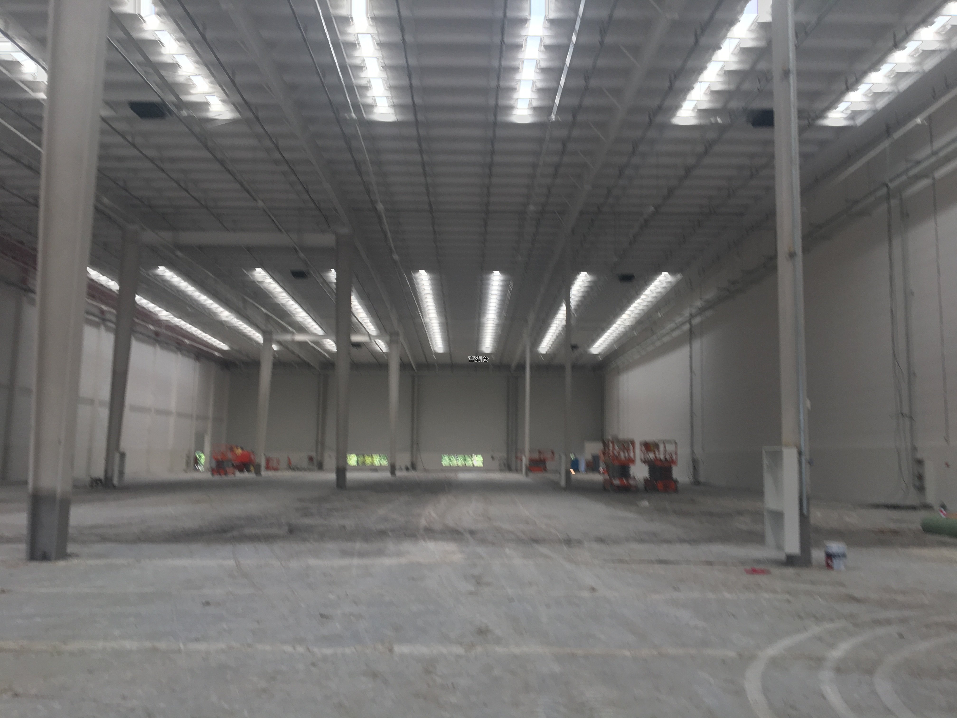 金山区快递大型仓库出租，满足您的物流需求，随时欢迎咨询！