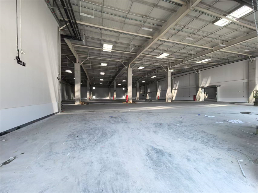 浦东高平台仓库租赁：撬动产业升级的“仓储杠杆”