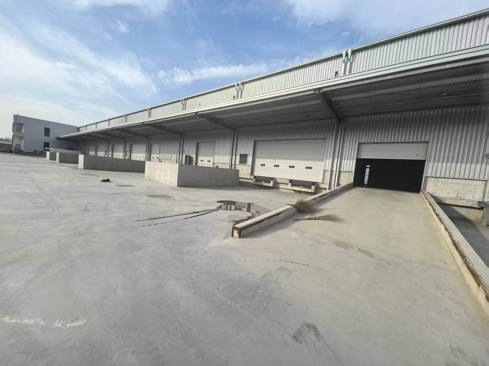 高标仓库租赁赛道升级：富满仓出租网全域覆盖，解锁仓储租赁新未来